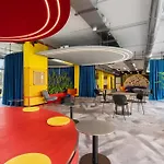 Hostel Cx Nom