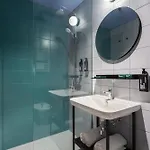 Cx Nom Hostel