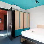 Cx Nom Hostel Milánó