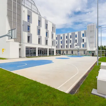 بيت شباب Cx Nom *