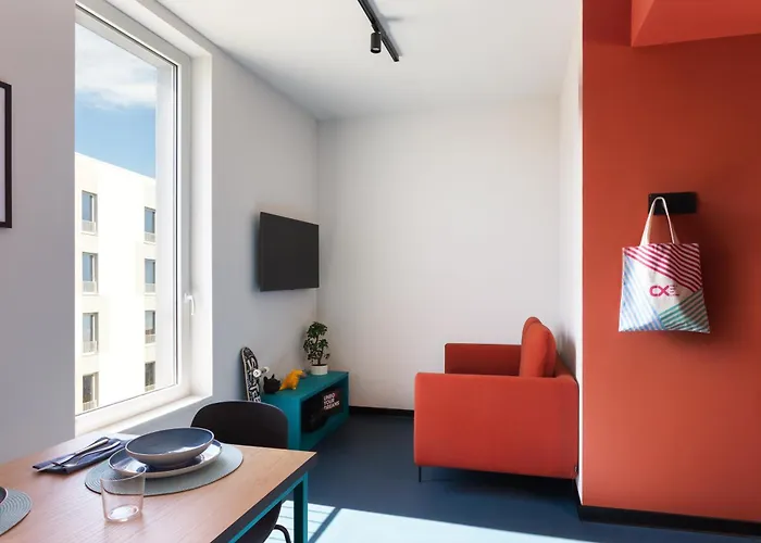 Cx Nom Albergue Milão